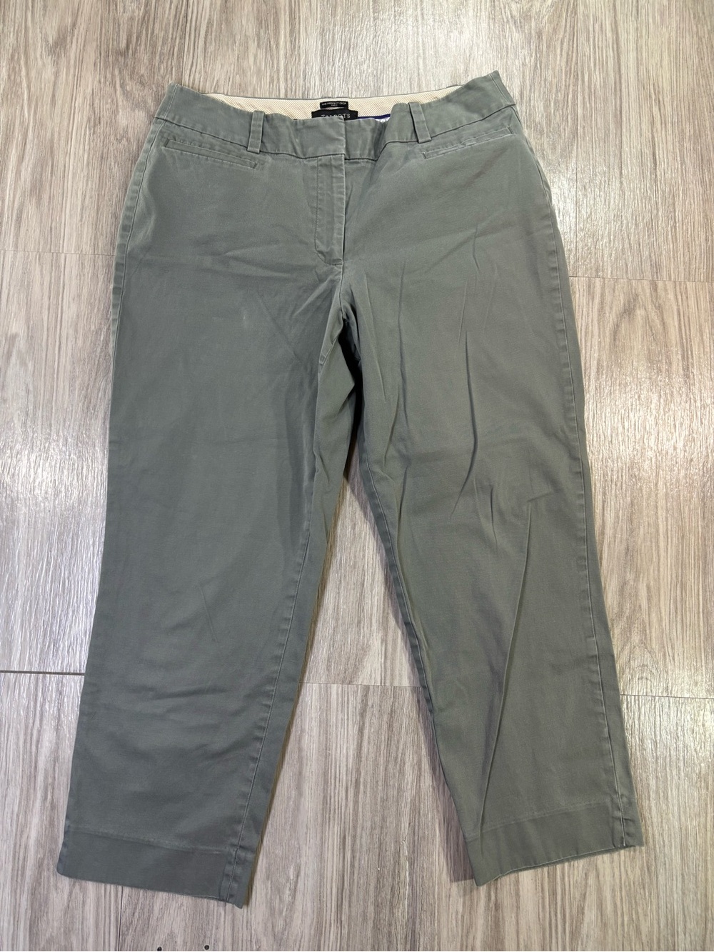 Talbots The Perfect Crop Pants Women’s Size 8 Olive Green 24” Inseam Comfort